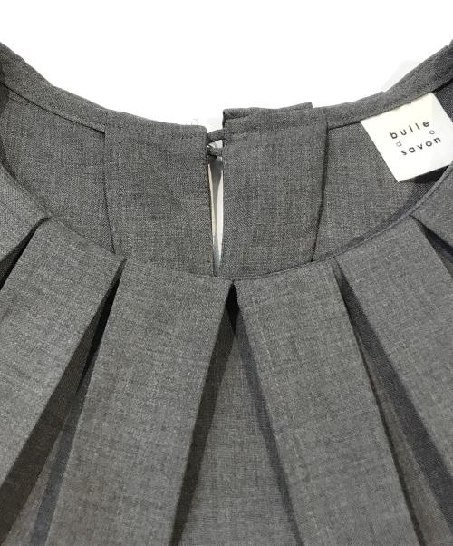 bulle de savon（ビュル デ サボン）bulle de savon (ビュル デ サボン) T/W Pleats ブラウス　03-01-BL-010-23-1 グレー サイズ:Fの古着・服飾アイテム