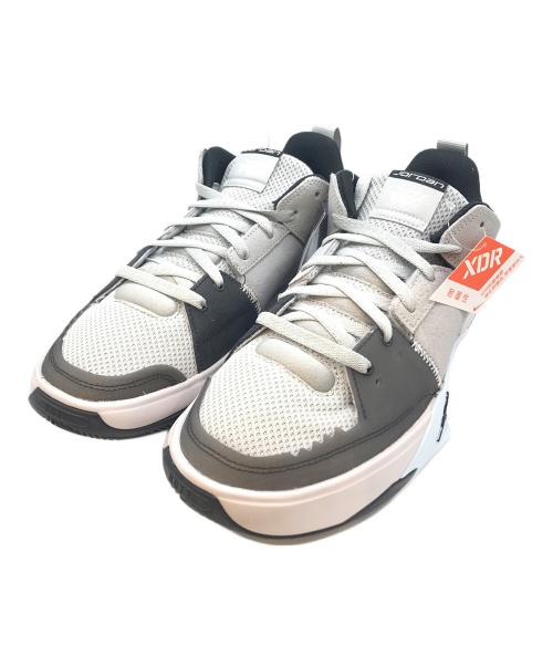 NIKE（ナイキ）NIKE (ナイキ) スニーカー　HF0452-001 グレー サイズ:27.5 未使用品の古着・服飾アイテム