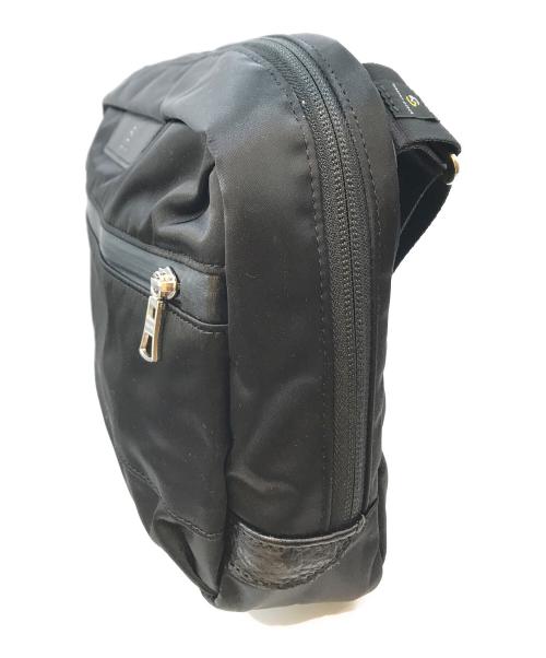 master-piece（マスターピース）master-piece (マスターピース) ショルダーバッグ　02403 ブラックの古着・服飾アイテム