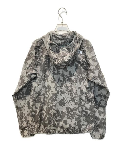 THE NORTH FACE（ザ ノース フェイス）THE NORTH FACE (ザ ノース フェイス) NOVELTY SWALLOWTAIL VENT HOODIE　NPW21571 グレー サイズ:XLの古着・服飾アイテム