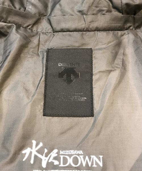 DESCENTE（デサント）DESCENTE (デサント) 水沢ダウンコート DOR-C7856W グレー サイズ:Mの古着・服飾アイテム