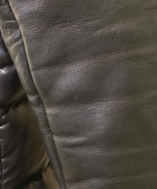 EMMETI（エンメティ）EMMETI (エンメティ) ダッフルムートンダウンジャケット ブラック サイズ:50の古着・服飾アイテム