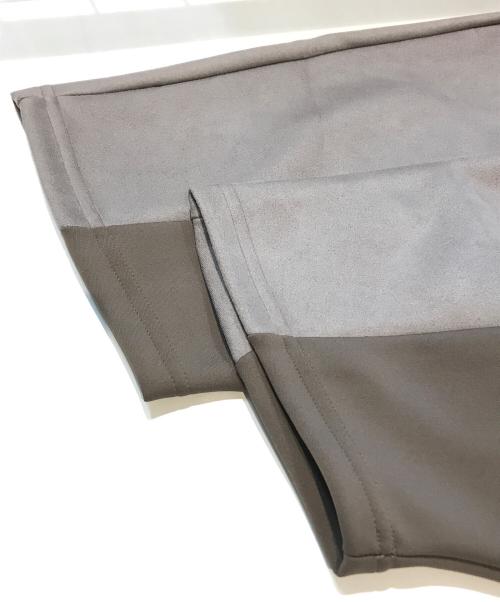 rehacer（レアセル）rehacer (レアセル) Micro Suede Panel CS　01230400009 ブラウン サイズ:M 未使用品の古着・服飾アイテム