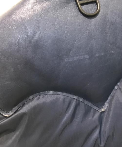 RockyMountainFeatherBed（ロッキーマウンテンフェザーベッド）RockyMountainFeatherBed (ロッキーマウンテンフェザーベッド) BRIEFING (ブリーフィング) BEAMS (ビームス) ダウンベスト ネイビー サイズ:38の古着・服飾アイテム