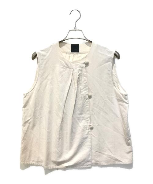 オオカミとフクロウ（オオカミトフクロウ）オオカミとフクロウ (オオカミトフクロウ) ギャザーベスト アイボリー サイズ:Freeの古着・服飾アイテム