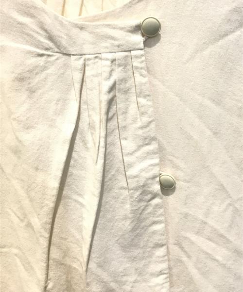 オオカミとフクロウ（オオカミトフクロウ）オオカミとフクロウ (オオカミトフクロウ) ギャザーベスト アイボリー サイズ:Freeの古着・服飾アイテム