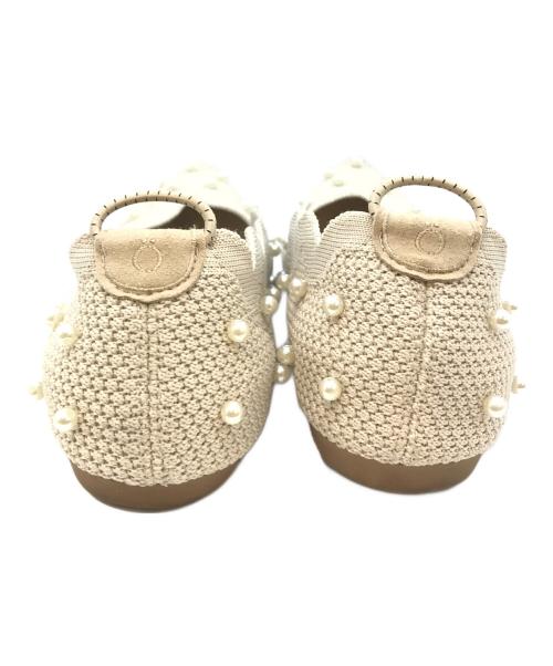 offen（オッフェン）offen (オッフェン) パールフラットシューズ ベージュ サイズ:38の古着・服飾アイテム