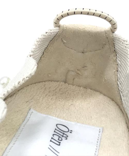 offen（オッフェン）offen (オッフェン) パールフラットシューズ ベージュ サイズ:38の古着・服飾アイテム
