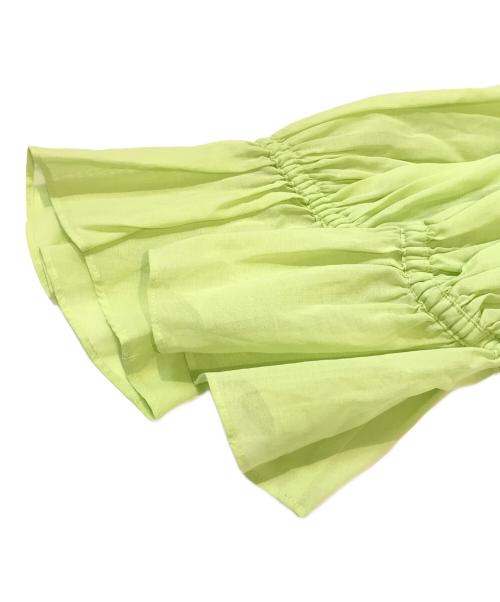 allureville（アルアバイル）allureville (アルアバイル) シアーオーガンギャザーブラウス　20241013090 グリーン サイズ:2の古着・服飾アイテム