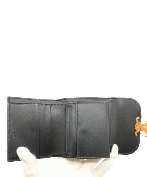 CELINE（セリーヌ）CELINE (セリーヌ) スモールフラップウォレット　トリオンフ ブラックの古着・服飾アイテム