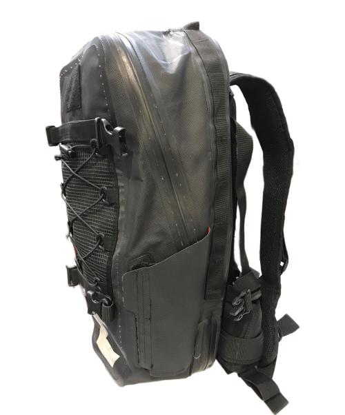 ENDURISTAN（エンデュリスタン）ENDURISTAN (エンデュリスタン) ハリケーン バックパック ブラックの古着・服飾アイテム