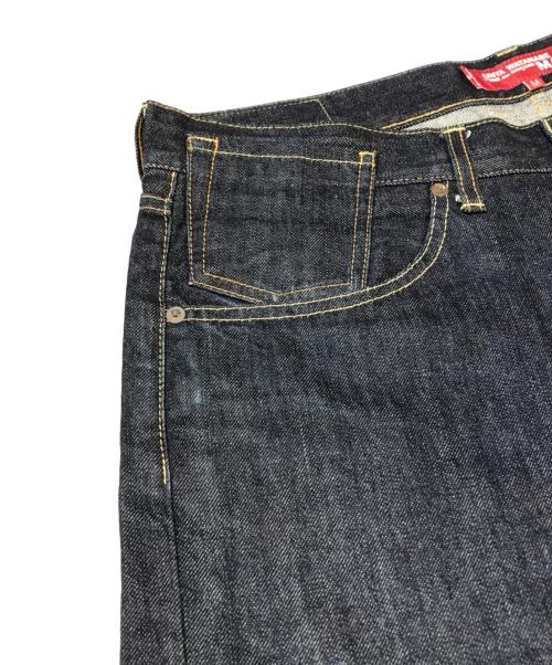 eYe COMME des GARCONS JUNYAWATANABE MAN（アイ コム デ ギャルソン ジュンヤ ワタナベ マン）eYe COMME des GARCONS JUNYAWATANABE MAN (アイ コム デ ギャルソン ジュンヤ ワタナベ マン) LEVI'S (リーバイス) デニムパンツ　WL-P908 インディゴ サイズ:Mの古着・服飾アイテム
