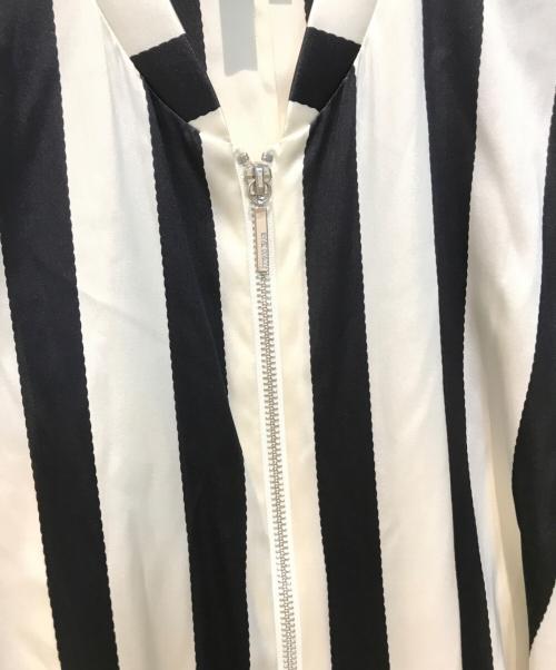 ARMANI JEANS（アルマーニジーンズ）ARMANI JEANS (アルマーニジーンズ) ドルマンジャケット ホワイト×ブラック サイズ:38の古着・服飾アイテム