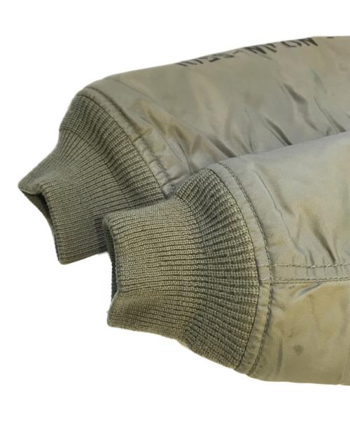 AVIREX（アヴィレックス）AVIREX (アヴィレックス) MA-1 REMODEL MARK2　6182195 オリーブ サイズ:Mの古着・服飾アイテム