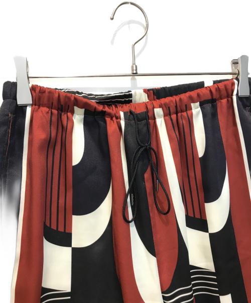 JOURNAL STANDARD（ジャーナルスタンダード）JOURNAL STANDARD (ジャーナルスタンダード) キカスカーフプリントパンツ　24030400922010 ブラウン サイズ:Mの古着・服飾アイテム