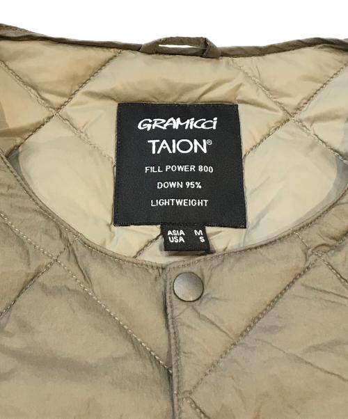 GRAMICCI（グラミチ）GRAMICCI (グラミチ) TAION (タイオン) M INNER DOWN JACKET　G4FU-J101-TG ベージュ サイズ:Mの古着・服飾アイテム