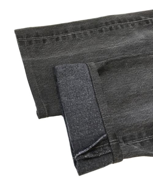 LEVI'S（リーバイス）LEVI'S (リーバイス) デニムパンツ ブラック サイズ:W27の古着・服飾アイテム