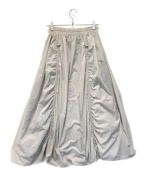 emmi atelier（エミアトリエ）emmi atelier (エミアトリエ) ボリュームドロストジップアップスカート　13WFS241034 ホワイト サイズ:1の古着・服飾アイテム