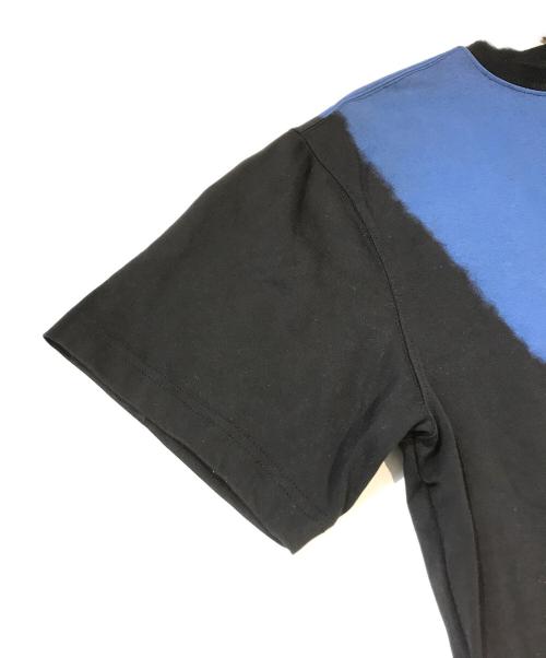 ADER error（アーダーエラー）ADER error (アーダーエラー) Tシャツ ブラック×ブルー サイズ:Lの古着・服飾アイテム