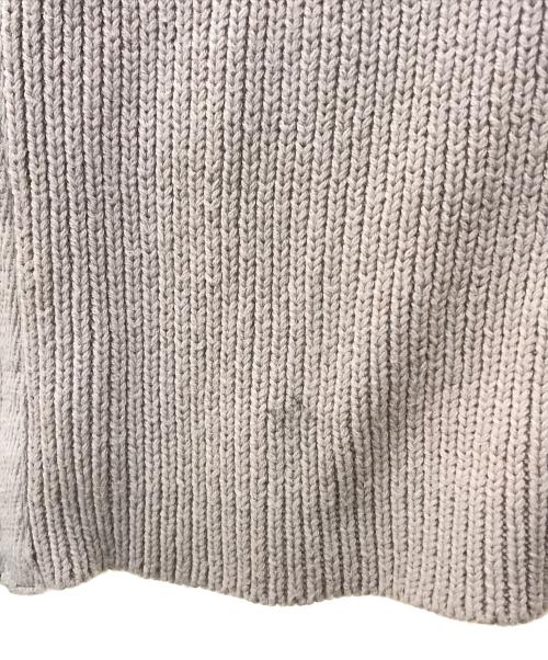 ARMANI EXCHANGE（アルマーニ エクスチェンジ）ARMANI EXCHANGE (アルマーニ エクスチェンジ) ニット ベージュ サイズ:Sの古着・服飾アイテム