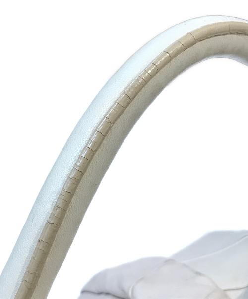 MIU MIU（ミュウミュウ）MIU MIU (ミュウミュウ) レザーバッグ ベージュの古着・服飾アイテム