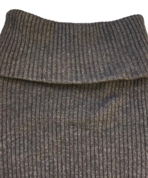 anuans（アニュアンス）anuans (アニュアンス) オフショルナローニットワンピース グレー サイズ:S 未使用品の古着・服飾アイテム