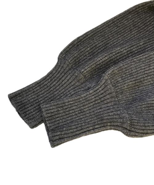 anuans（アニュアンス）anuans (アニュアンス) オフショルナローニットワンピース グレー サイズ:S 未使用品の古着・服飾アイテム