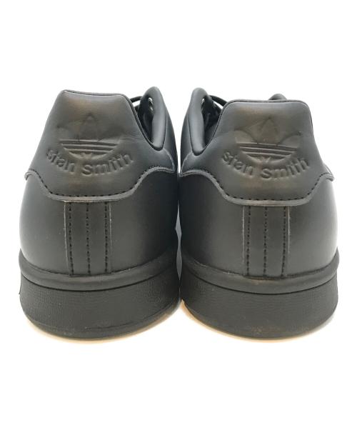adidas（アディダス）adidas (アディダス) スニーカー　FX5499 ブラック サイズ:26の古着・服飾アイテム