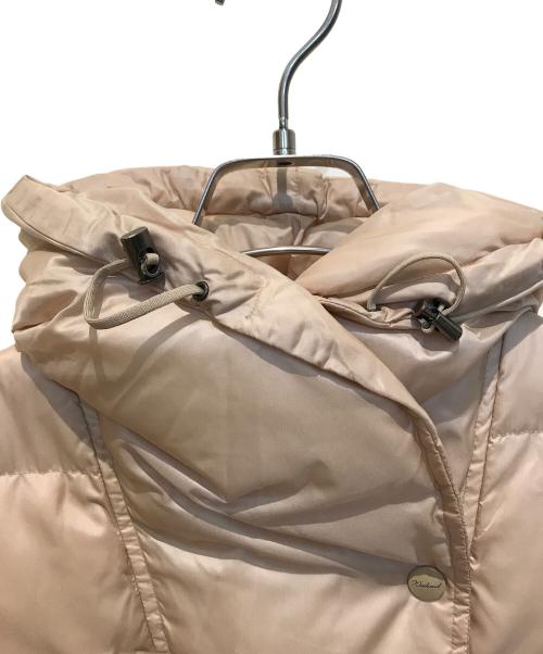 WEEKEND Max Mara（ウィークエンド マックスマーラ）Weekend Max Mara (ウィークエンド マックスマーラ) ダウンジャケット ベージュ サイズ:38の古着・服飾アイテム