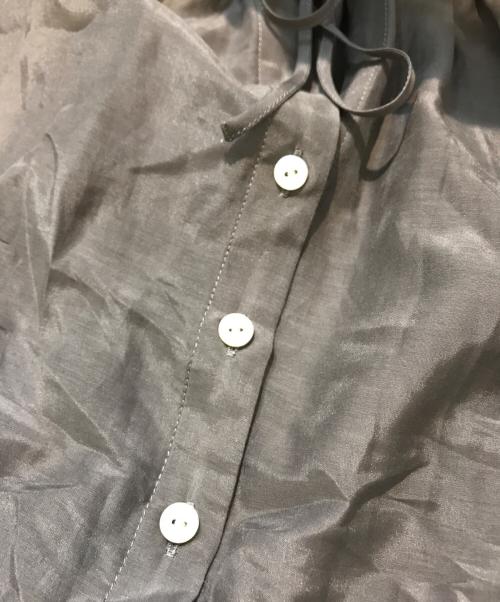 SLOBE IENA（スローブ イエナ）SLOBE IENA (スローブ イエナ) シルク混フリルカラー5分袖ブラウス ブラウン サイズ:FREE 未使用品の古着・服飾アイテム