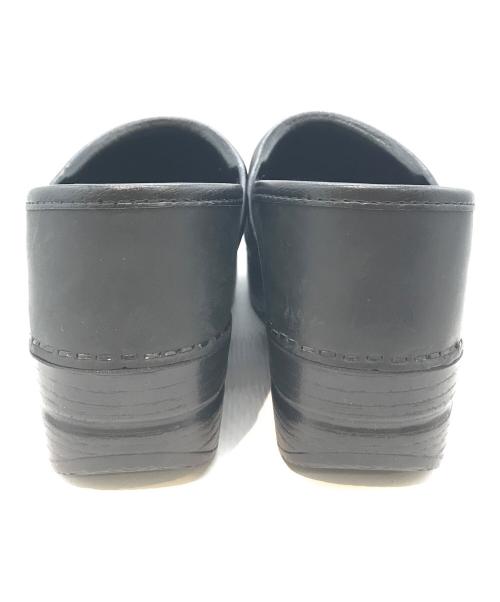 dansko（ダンスコ）Dansko (ダンスコ) コンフォートシューズ ブラック サイズ:37の古着・服飾アイテム