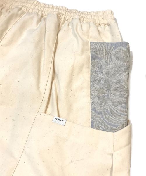 rehacer（レアセル）rehacer (レアセル) パンツ アイボリー サイズ:Mの古着・服飾アイテム