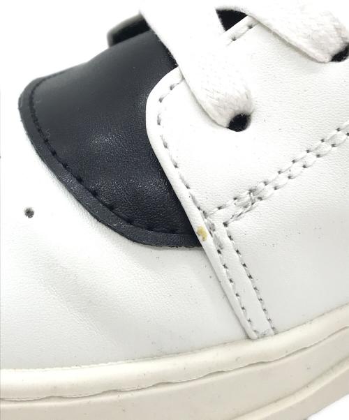 NO ID.（ノーアイディー）NO ID. (ノーアイディー) Initial high-top sneakers PRODUCT　854777-667F ホワイト サイズ:42の古着・服飾アイテム