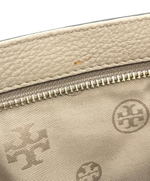 TORY BURCH（トリーバーチ）TORY BURCH (トリーバーチ) THEA FOLD-OVER MESSENGER　29105 ブラウンの古着・服飾アイテム