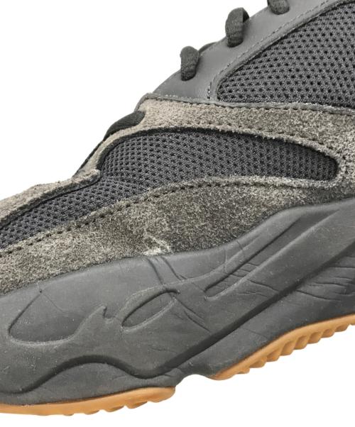 adidas（アディダス）adidas (アディダス) YEEZY Boost 700　FV5304 グレー サイズ:28.5の古着・服飾アイテム