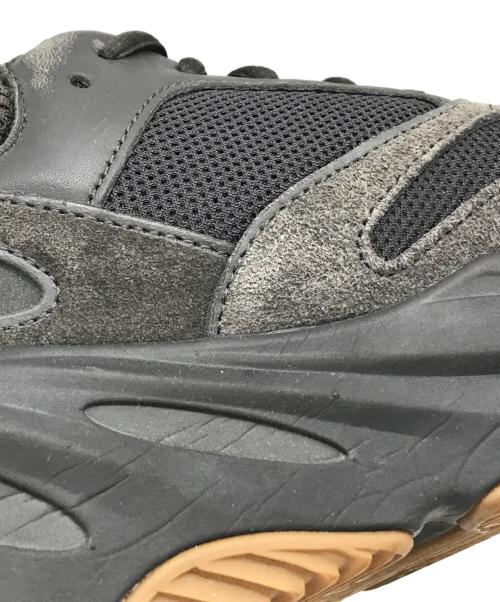 adidas（アディダス）adidas (アディダス) YEEZY Boost 700　FV5304 グレー サイズ:28.5の古着・服飾アイテム