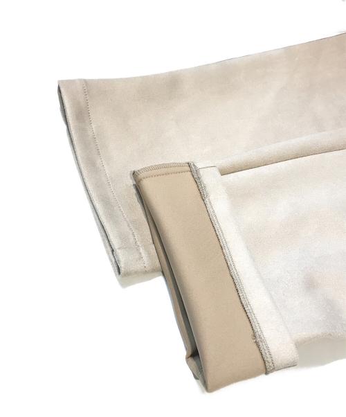 HIROKO KOSHINO TRUNK（ヒロココシノ トランク）HIROKO KOSHINO TRUNK (ヒロココシノ トランク) レザーライクサイドテープデザインパンツ ベージュ サイズ:38の古着・服飾アイテム