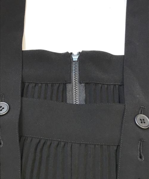 HIROKO KOSHINO TRUNK（ヒロココシノ トランク）HIROKO KOSHINO TRUNK (ヒロココシノ トランク) クリスタルプリーツジャンパースカート　RSEFA-18490 ブラック サイズ:38の古着・服飾アイテム