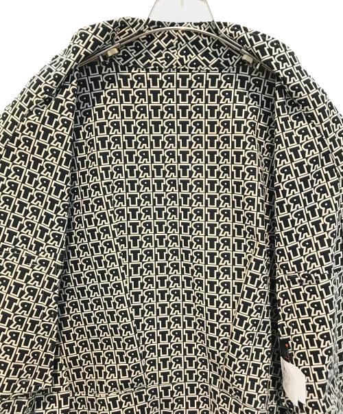 HIROKO KOSHINO TRUNK（ヒロココシノ トランク）HIROKO KOSHINO TRUNK (ヒロココシノ トランク) TRロゴ風通ジャカードベスト　RSDEB-14590 アイボリー サイズ:38の古着・服飾アイテム