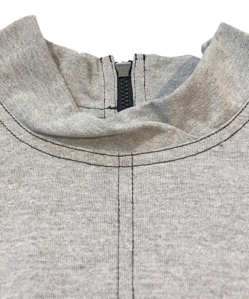 HIROKO KOSHINO TRUNK（ヒロココシノ トランク）HIROKO KOSHINO TRUNK (ヒロココシノ トランク) TRYCOOLクロップド丈プルオーバー　RSKIW-31370 グレー サイズ:38の古着・服飾アイテム