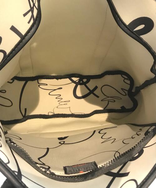 HIROKO KOSHINO TRUNK（ヒロココシノ トランク）HIROKO KOSHINO TRUNK (ヒロココシノ トランク) プリントダンボールトート ベージュの古着・服飾アイテム