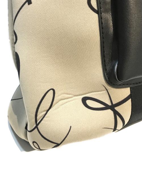 HIROKO KOSHINO TRUNK（ヒロココシノ トランク）HIROKO KOSHINO TRUNK (ヒロココシノ トランク) プリントダンボールトート ベージュの古着・服飾アイテム