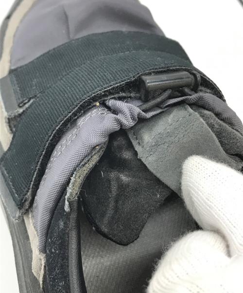 Onitsuka Tiger（オニツカタイガー）Onitsuka Tiger (オニツカタイガー) シューズ　CHUNKY SLIP-ON グレー サイズ:23.5の古着・服飾アイテム