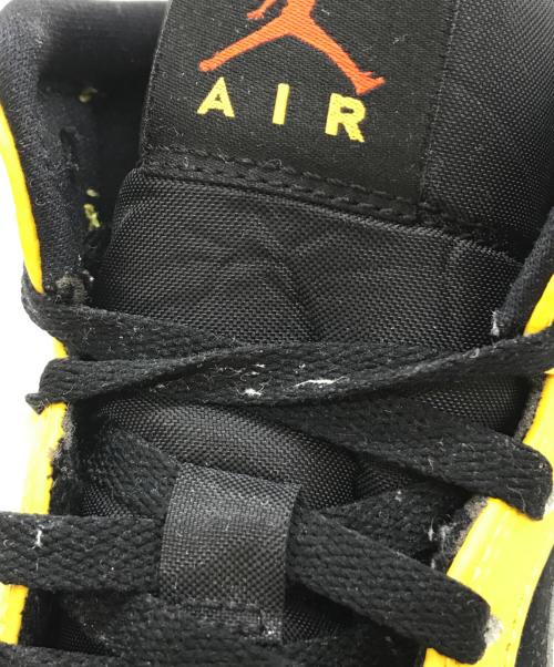 NIKE（ナイキ）NIKE (ナイキ) AIR JORDAN 1 MID SE BLACK/TEAM ORANGE-AMALLIRO　852542-087　AIR JORDAN1 オレンジ サイズ:26の古着・服飾アイテム