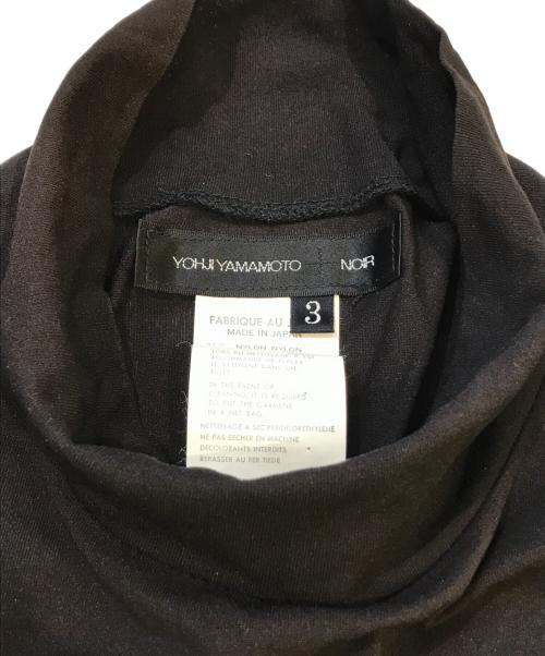 yohji yamamoto+noir（ヨウジヤマモトプリュスノアール）yohji yamamoto+Noir (ヨウジヤマモトプリュスノアール) ハイネックカットソー　NU-T72-608 ブラック サイズ:3の古着・服飾アイテム