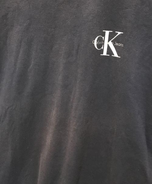 Calvin Klein Jeans（カルバンクラインジーンズ）Calvin Klein Jeans (カルバンクラインジーンズ) Tシャツ ネイビー サイズ:Lの古着・服飾アイテム