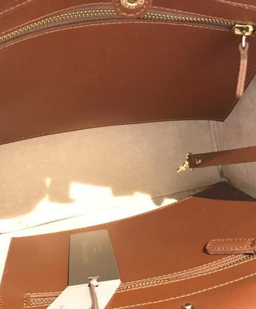 CHRISTIAN VILLA（クリスチャンヴィラ）CHRISTIAN VILLA (クリスチャンヴィラ) 自由区 (ジユウク) 2WAYバッグ 未使用品の古着・服飾アイテム