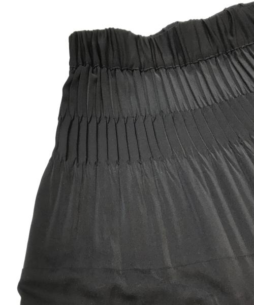JOURNAL STANDARD（ジャーナルスタンダード）JOURNAL STANDARD (ジャーナルスタンダード) ミニプリーツティアードスカート　23060400706130 ブラック サイズ:38の古着・服飾アイテム