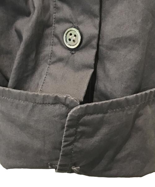 FRAMeWORK（フレームワーク）FRAMeWORK (フレームワーク) BOXY シャツ　24051220601010 グレー サイズ:表記無しの古着・服飾アイテム