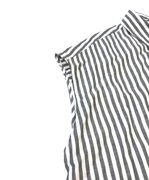 Spick and Span（スピック＆スパン）Spick and Span (スピックアンドスパン) リネンブレンドフレンチヘムギャザーシャツ グレー サイズ:FREE 未使用品の古着・服飾アイテム